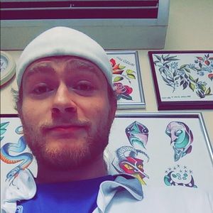 Meet your Posher, Adam